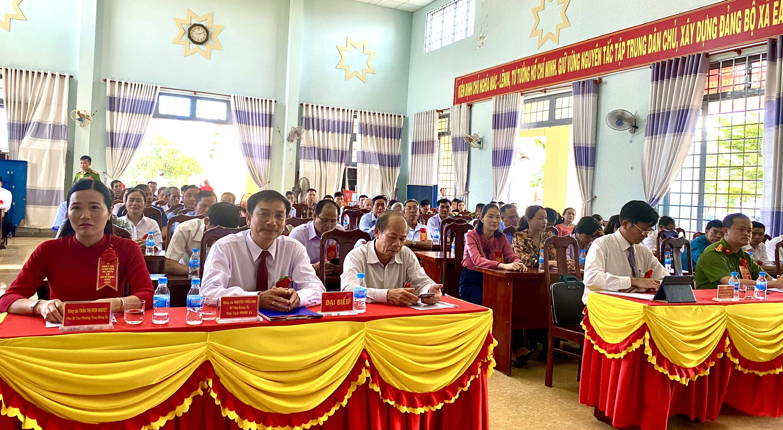 Sôi nổi Ngày hội toàn dân bảo vệ an ninh Tổ quốc tại xã Ea M'nang.